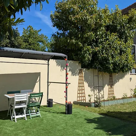 Les Jolis Nids - Perroquet Apartment